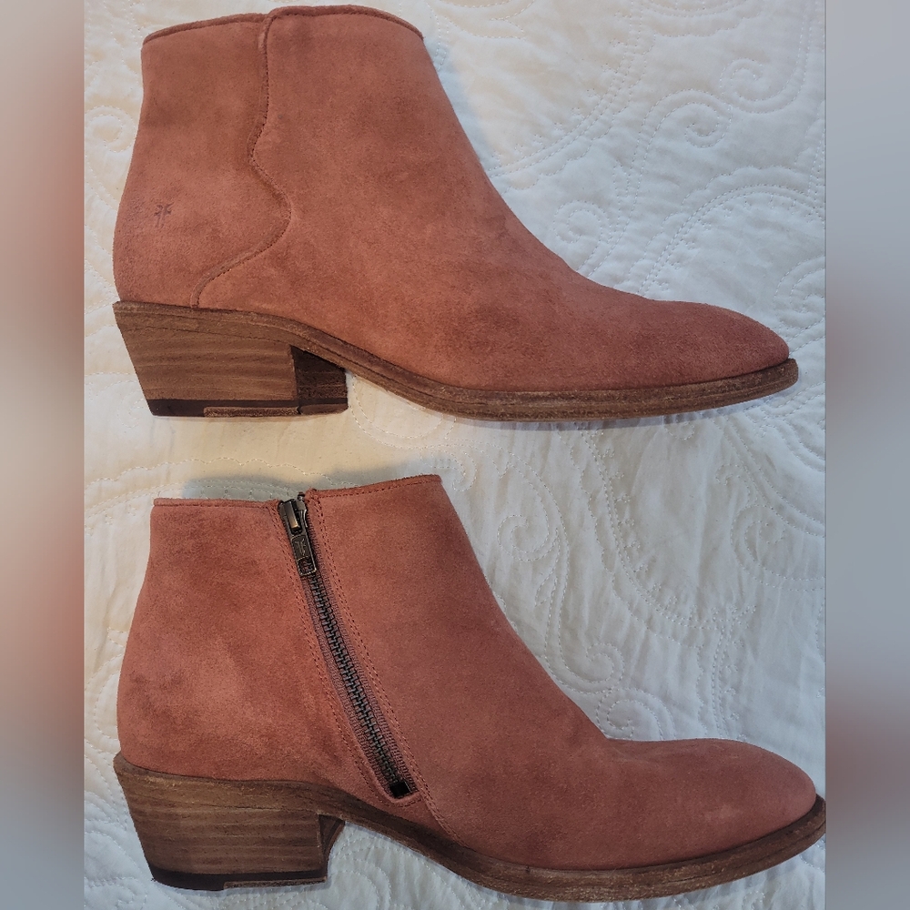 Frye boots, Womens Size 8, Carson